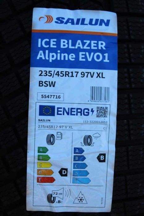 Anvelope iarna noi 235/45R17 97V XL, Sailun