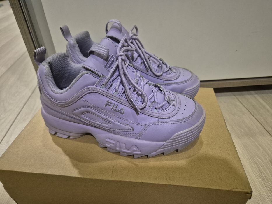 Маратонки Fila номер 36.5