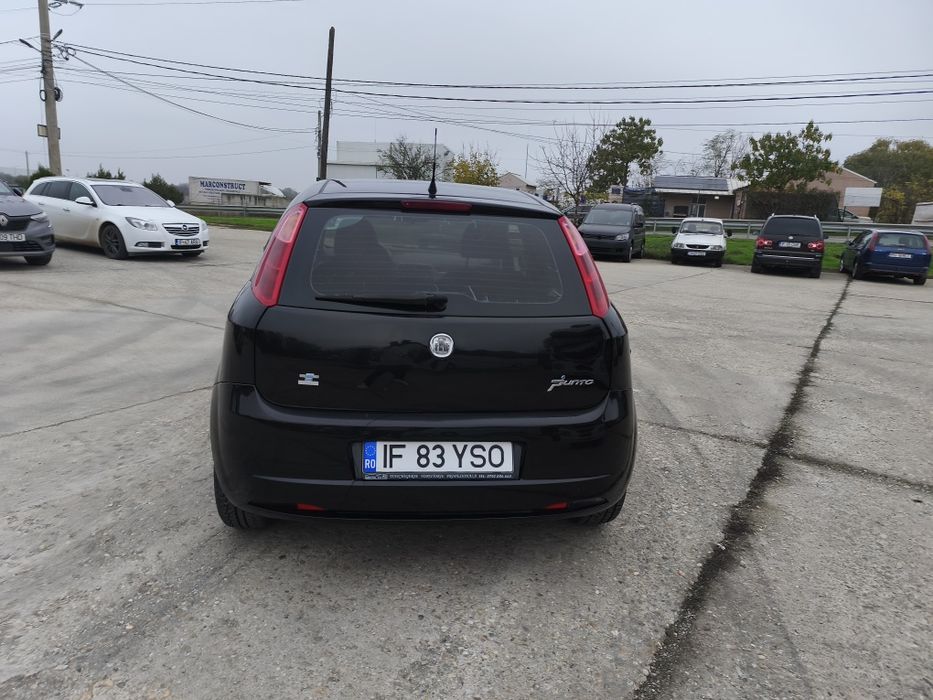 Vând Fiat Punto 1.2 benzina și gpl an 2008