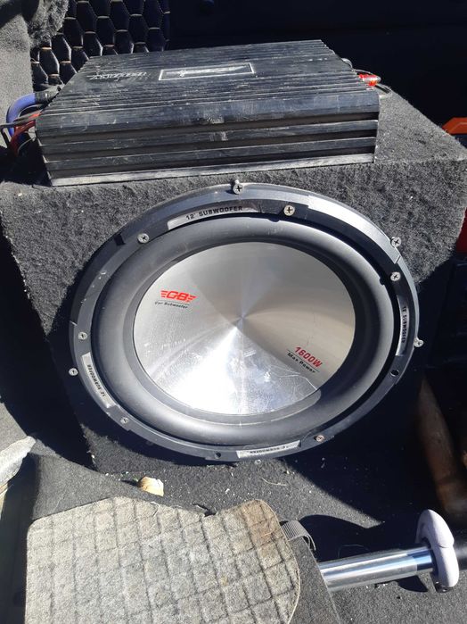 Сабвуфер бу,качает отлично