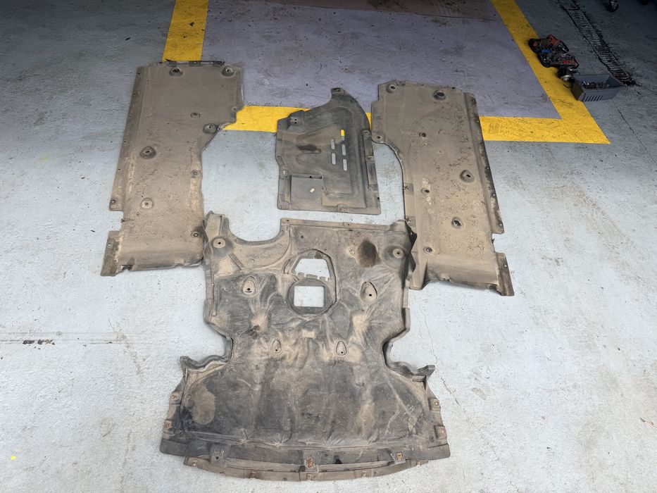Scut motor bmw e87 e81 scut cutie scut lateral bmw e87 e81
