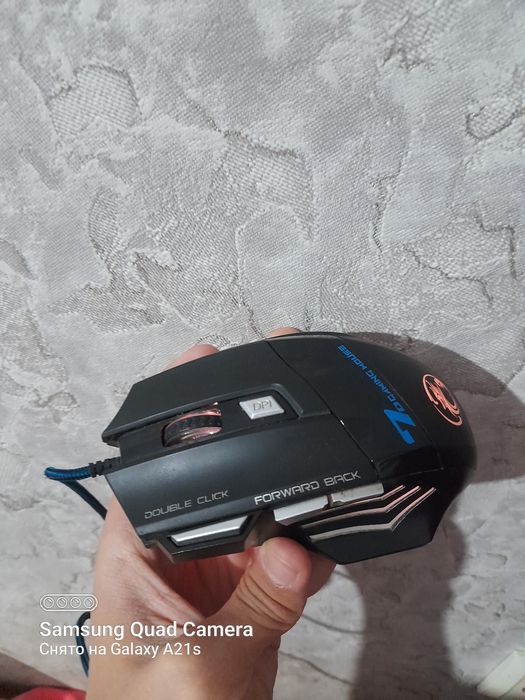 Игровая клавиатура и мышь