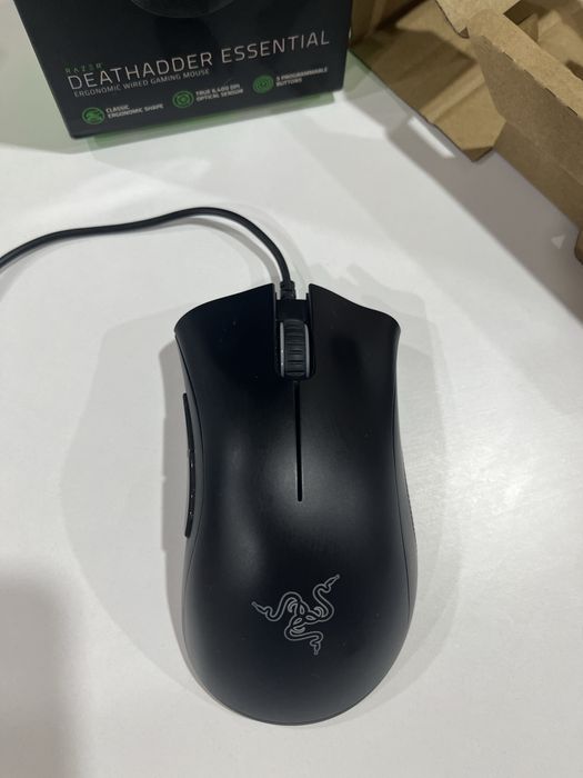 Мишка Gaming Razer DeathAdder Essential