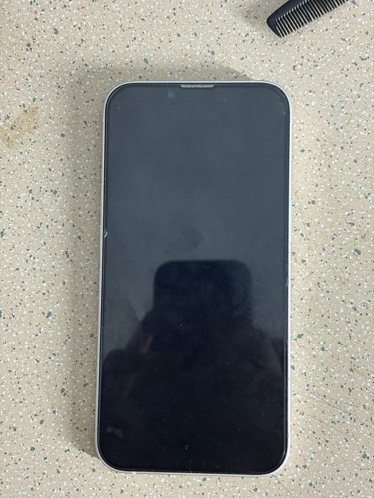 Белый iPhone 13, 128 гб, АКБ 75%