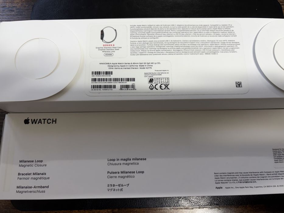 Apple Watch 8 45mm Graphite Stainless Steel Milanese  Loop