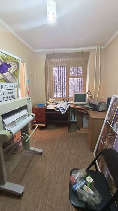 Продам офис по Б Независимости