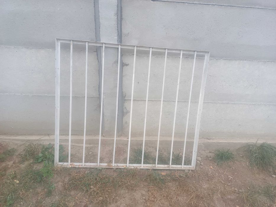 Gratii pentru geamuri