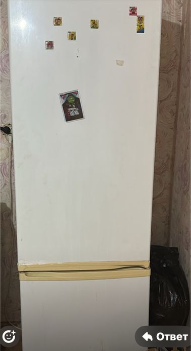 Продам холодильник за 10000 в рабочем состояний