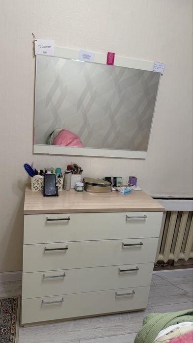 Продам спальный гарнитур