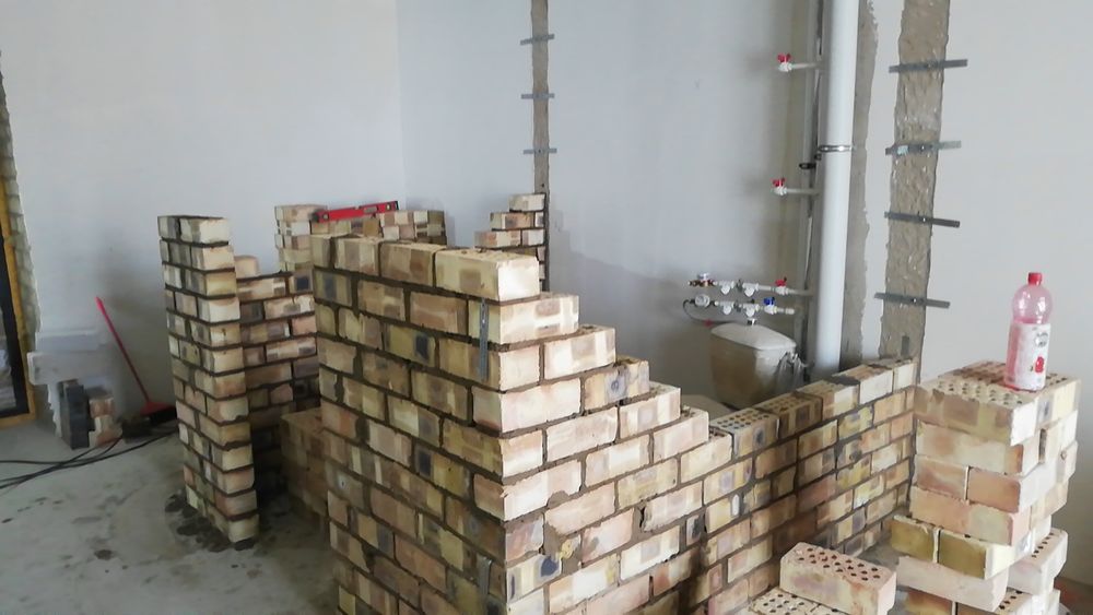 Услуги каминщика  перегородка кладка