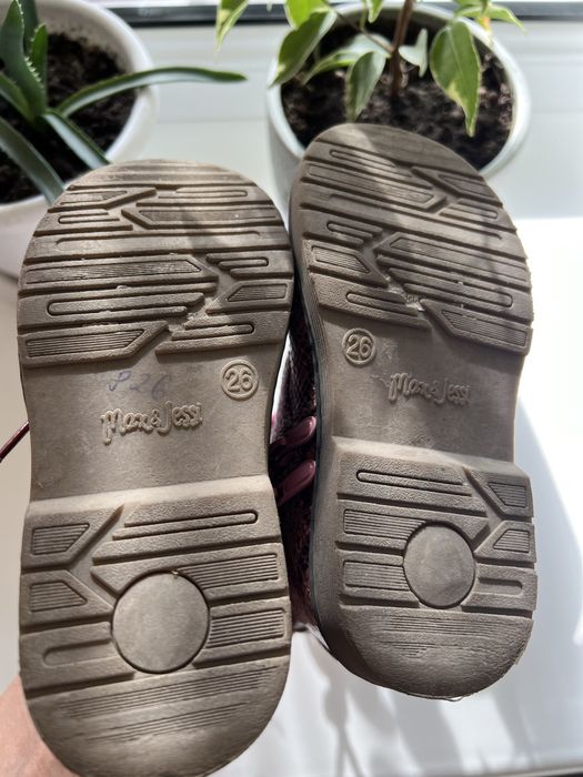 Сапоги демисезон на девочку