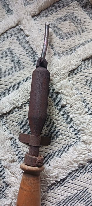 Vind  ciocan de lipit românesc de 150 w