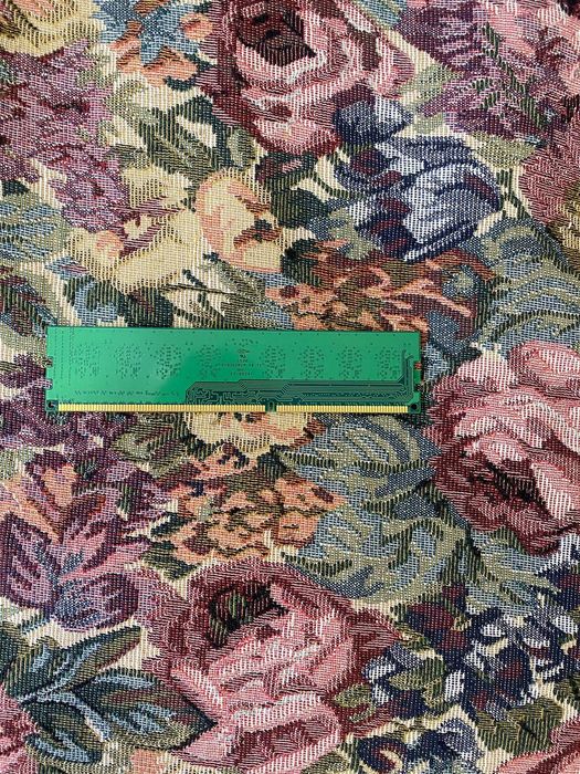 Две Видеокарты gt 440 2gb и gt 630