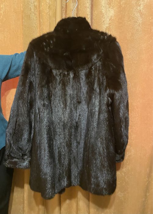 Haina din blana naturala de nurca