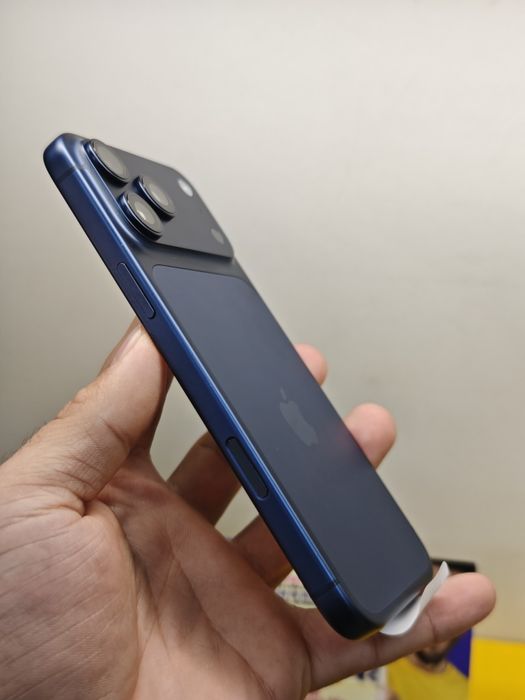 17 Pro Max Neactivat 256 GB