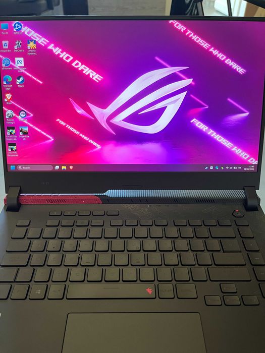 Laptop Asus rog strix g15qm