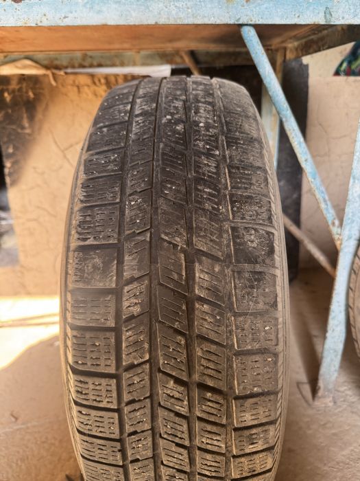 Зимние шины 195/65 R15