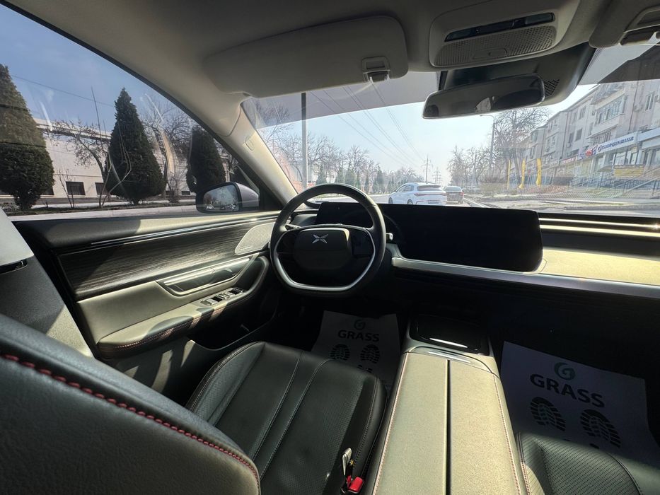 Xpeng p7 электромобиль