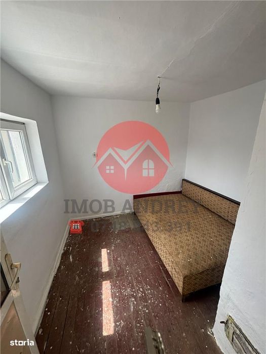 Casa batrâneasca de vânzare, zona Taberei, 372mp teren