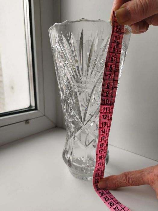 Хрустальная ваза