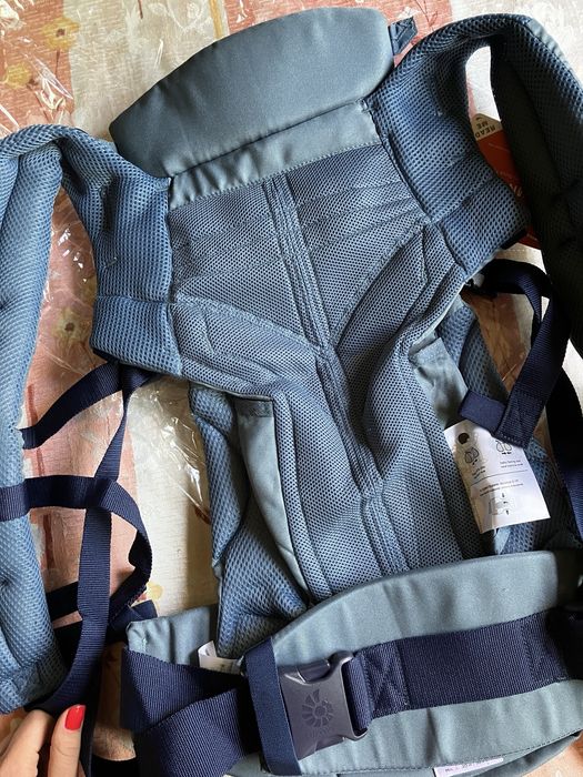 Ergobaby ергономична раница omni 360