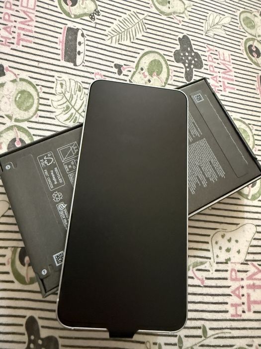 Telefon nou s25