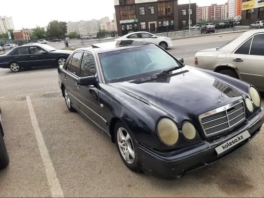 Продам машину срочно