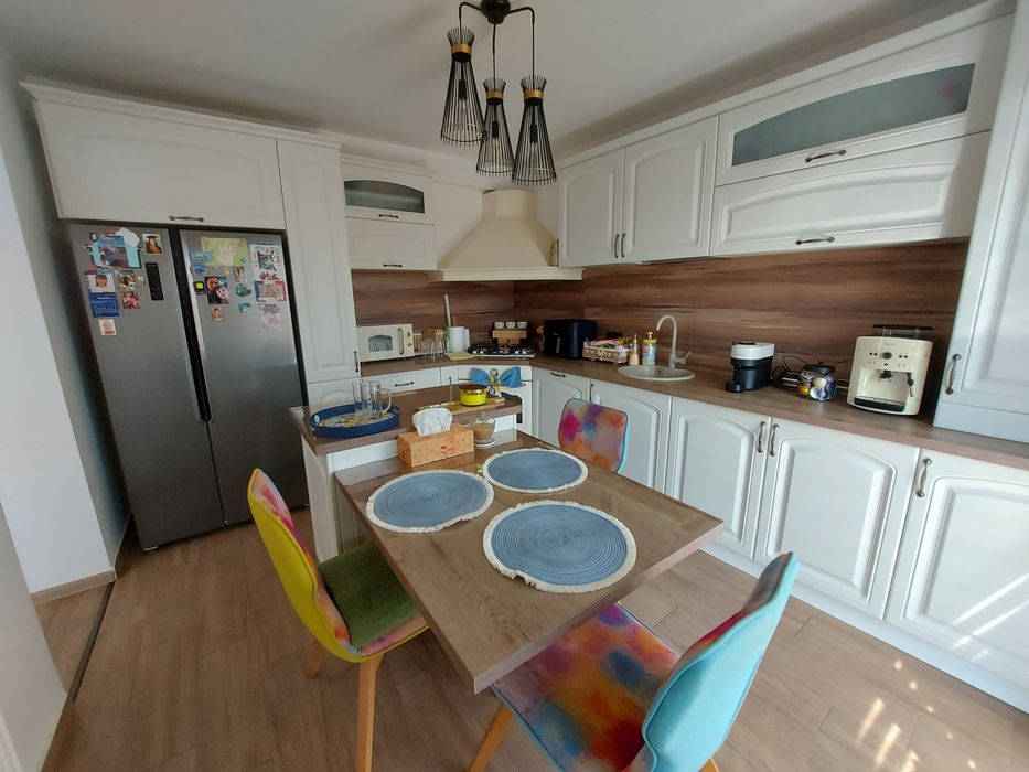 Casa noua mobilată utilată 120mp