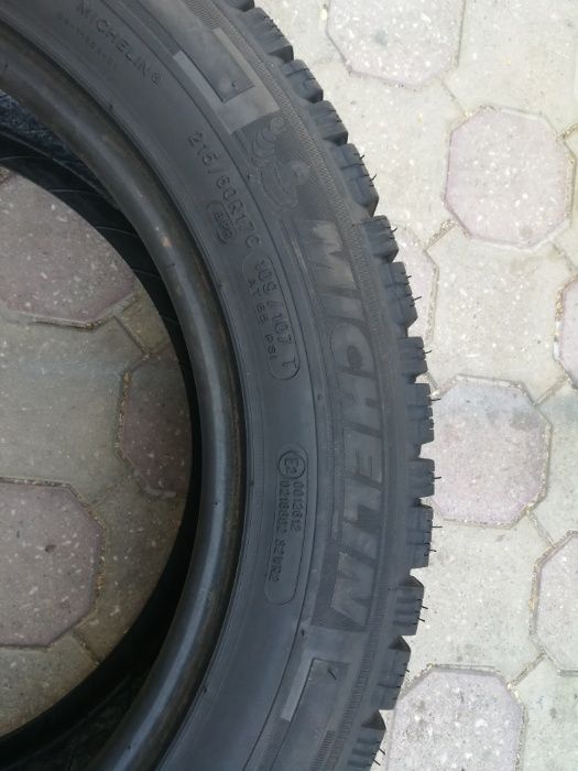 1 бусова зимна гума R17C 215/60 Michelin 109/107T M+S 8PR 96лв. С ДДС