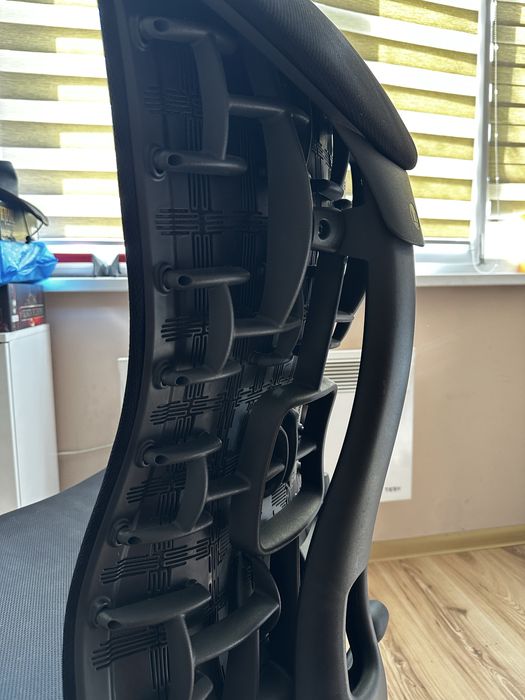 Herman Miller Embody chair Херман Милър Ембоди стол