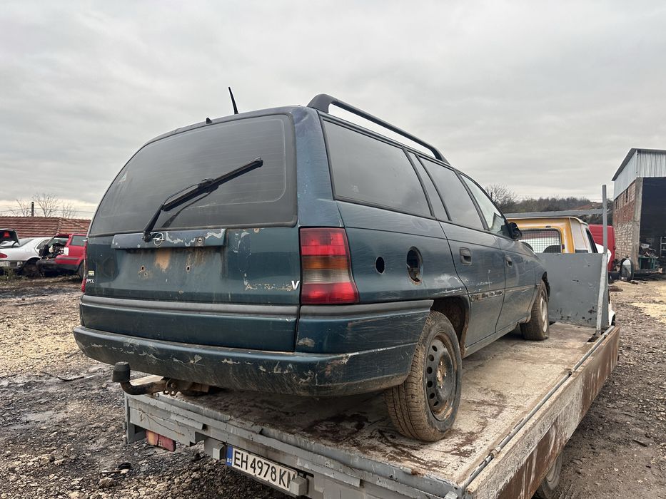 Opel Astra F 1.6 16v Ecotec (101 к.с.) – На части