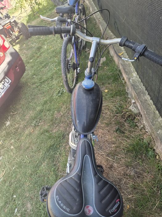 Bicicleta cu motor 80 cc
