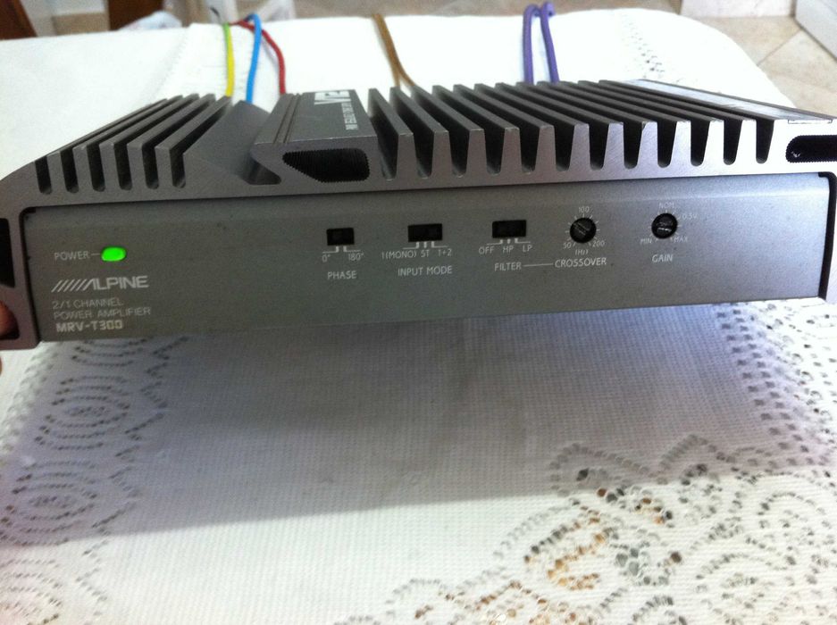 Amplificator Alpine/Ground Zero max500W/Mac Audio max400W (statie