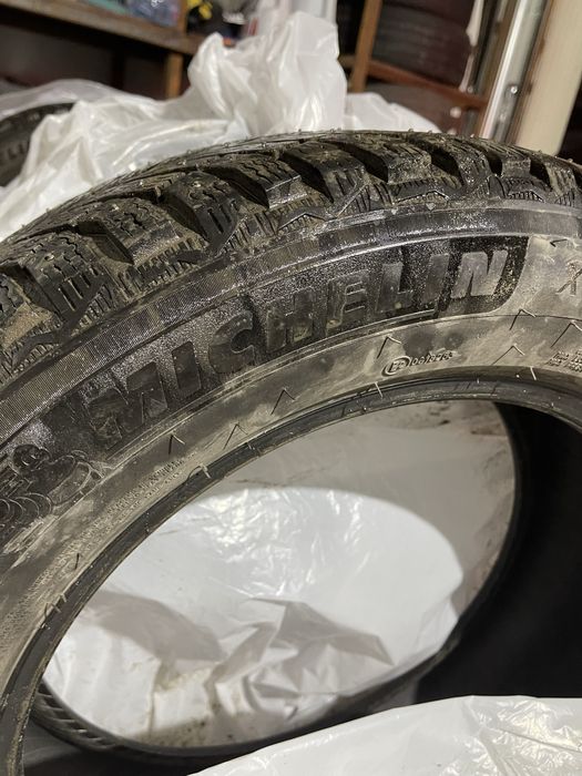 Продам шины michelin зимние