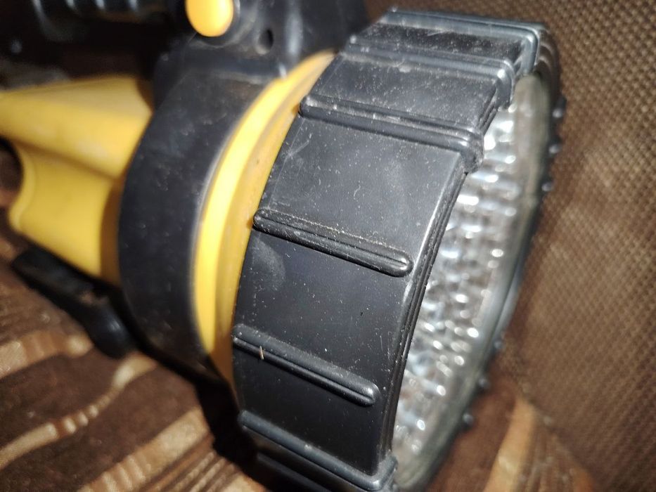 Продаётся фонарь