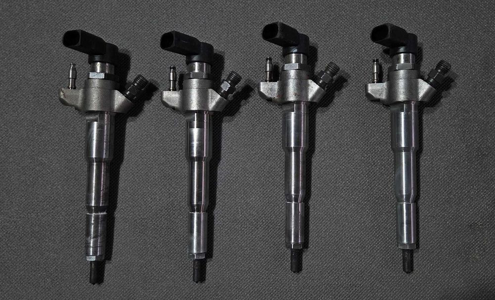 Injectoare Opel Movano/Renault Master 166000372R/0445110634