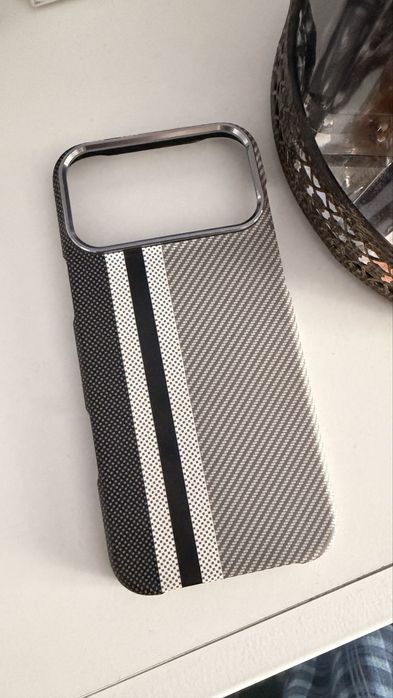 Husa Kevlar Iphone 17 Pro Max