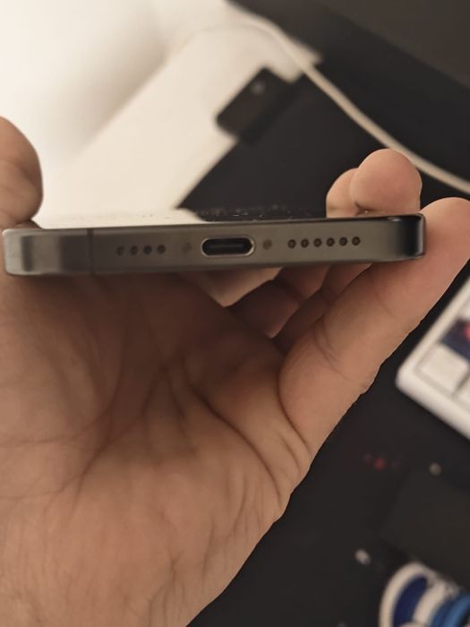 Vand iphone 15 pro max
