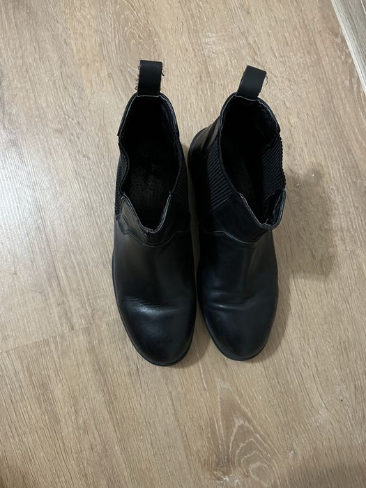 Классические кожаные челси