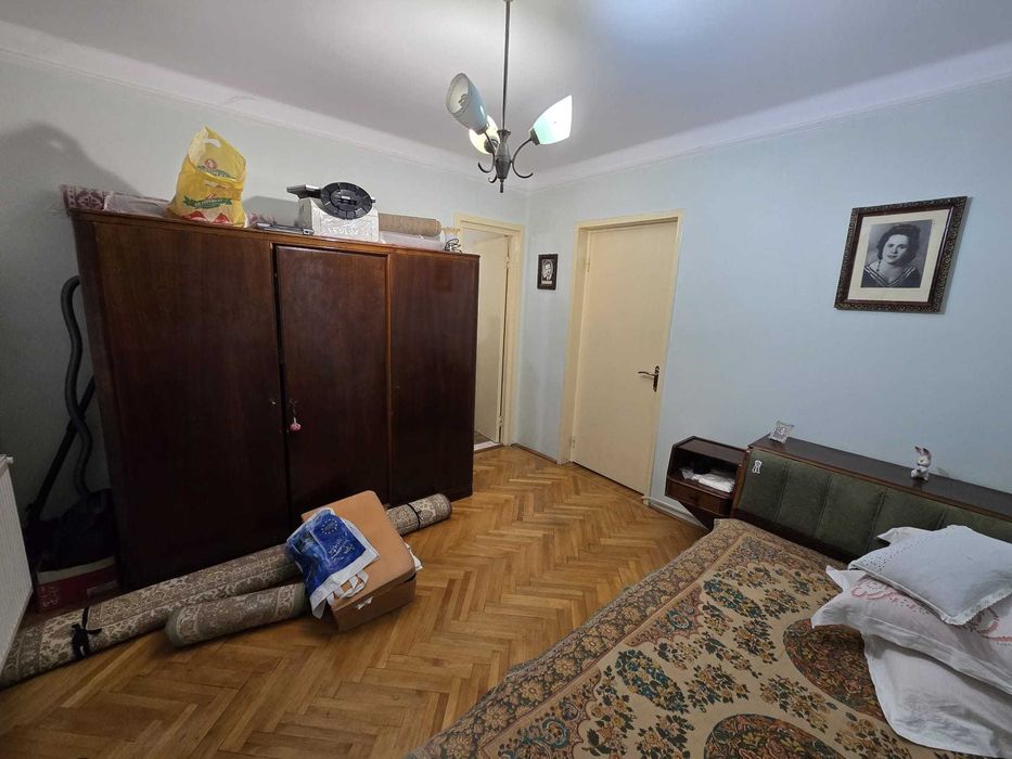 vand apartament 2 camere dragasani