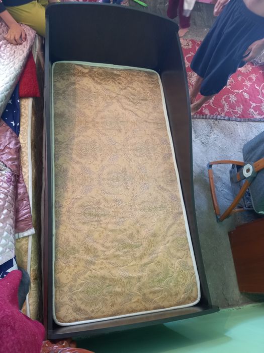 Кровать сатылады