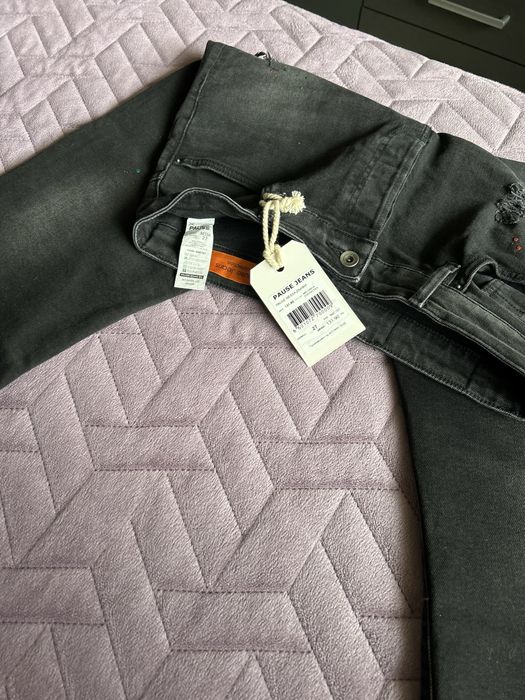 Чисто нови Pause Jeans