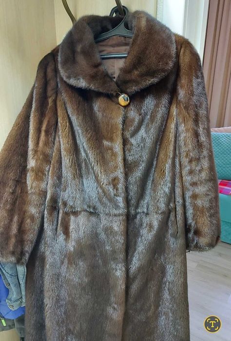 Продается шуба норковая