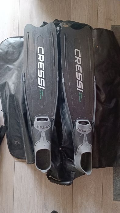 Комплект Cressi неопрен за гмуркане със сак,плавници,нож и маска