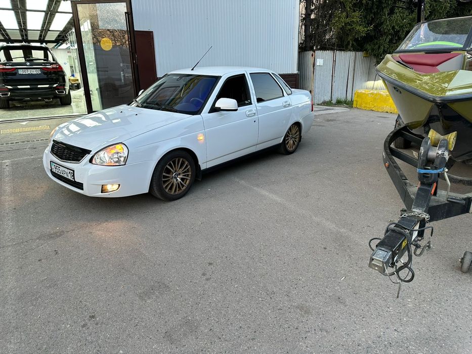 Лада приора 2013 года 1.6