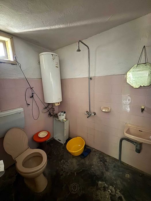 Продава се Къща в с. Златовръх, Област Пловдив - 120 кв.м за 709 €/кв.м - Снимка #10