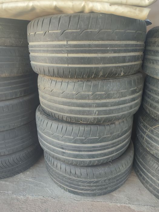 Vând anvelope second