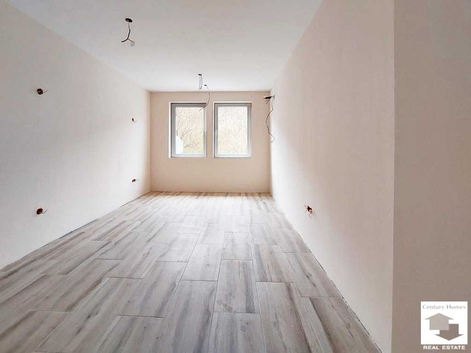 104768 Просторен апартамент с гледка към хълм Царевец, Велико Търново