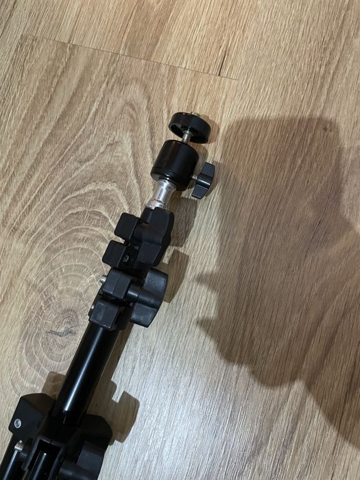 Трибод статив