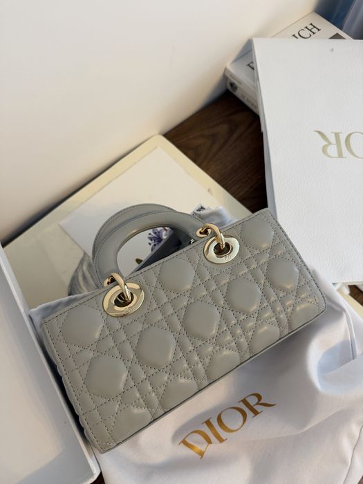 Dior чанта нова
